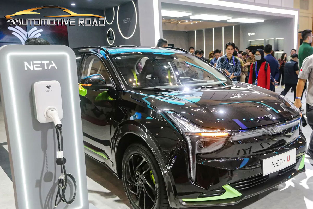 FYI ini Yang Terjadi Jika Mobil listrik Kehabisan Daya Batrai Di Jalan Ini Solusi Nya!