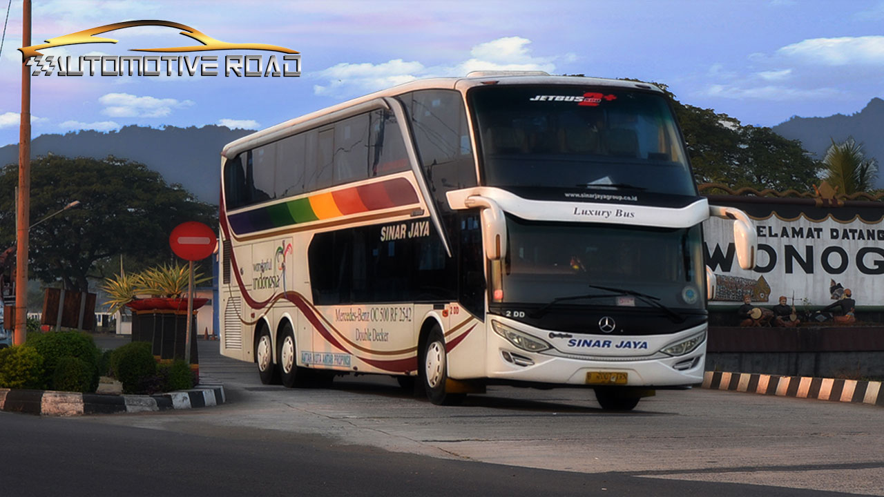 Alasan PO Sinar Jaya Pasang Lampu Sasis di Kaca Belakang Bus