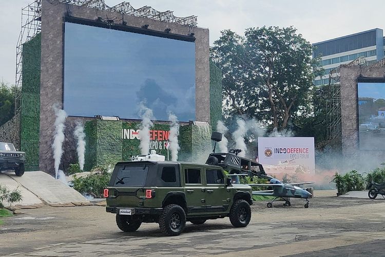 Inovasi Kendaraan Listrik Taktis MV3-EV Pandu dari PT Pindad