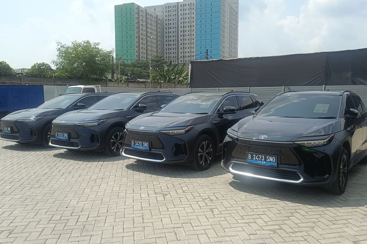 Pasar Mobil Lelang Menggeliat, Tapi Masih Belum Ngebut