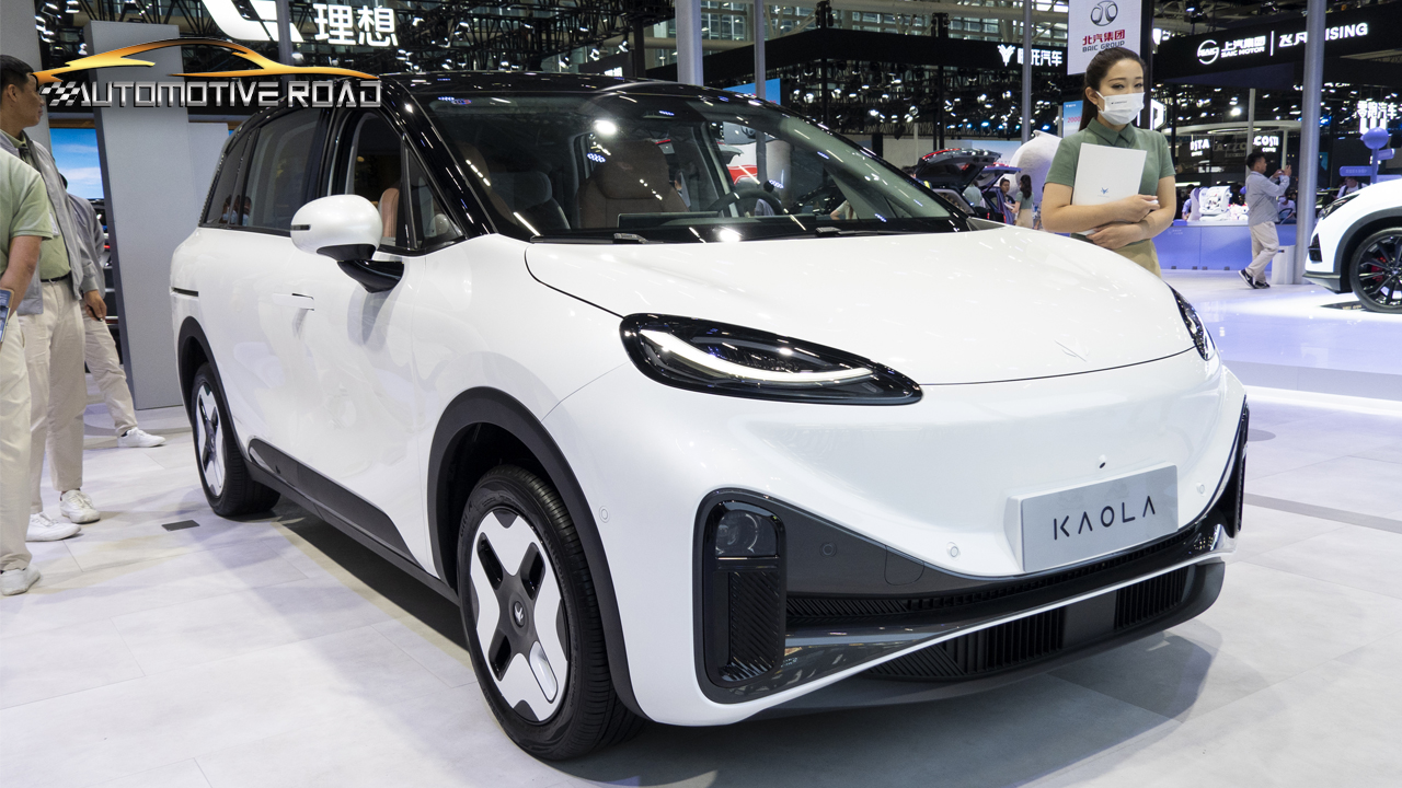 ARCFOX Kaola S: MPV Futuristis dengan Pintu Asimetris yang Bikin Penasaran