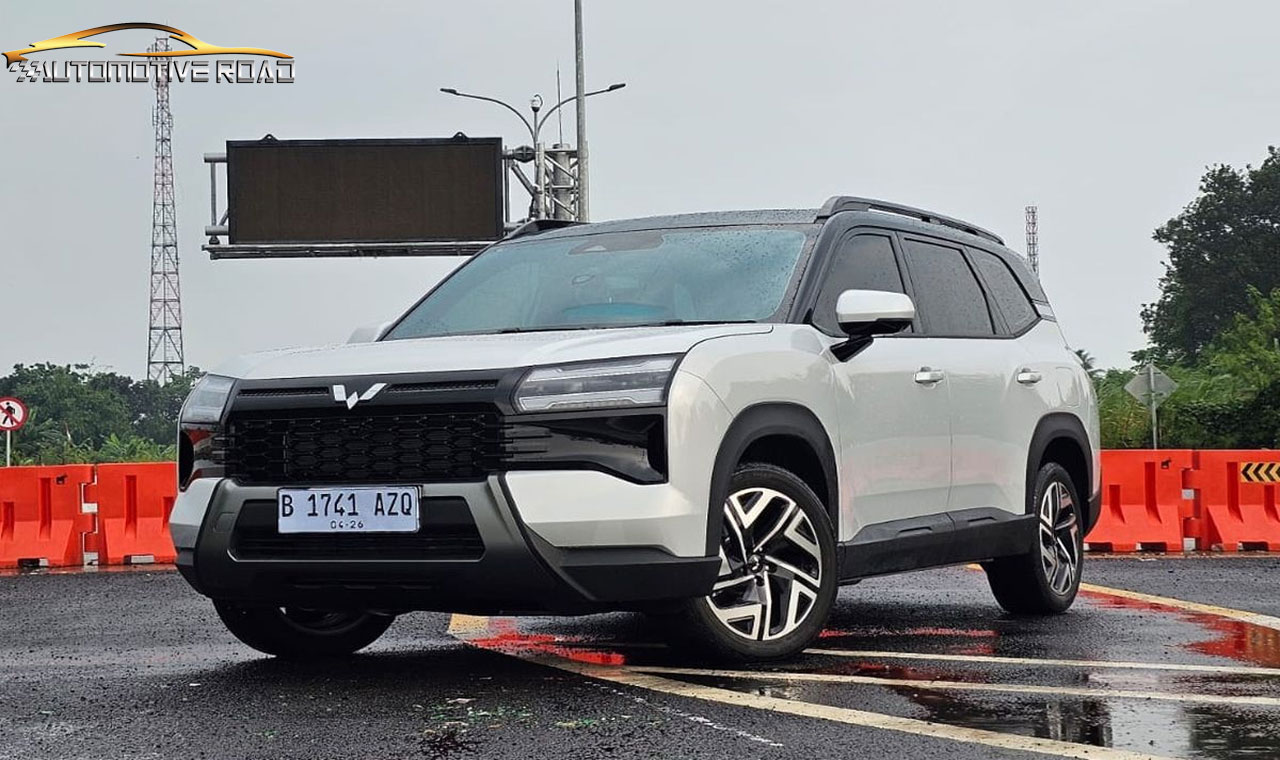 Selisih Harga Jauh, Apa Bedanya Wuling Eksion Tipe CE dan EX?